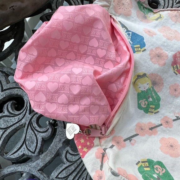 HARAJUKU LOVERS Tote Bag - Picture 7 of 13